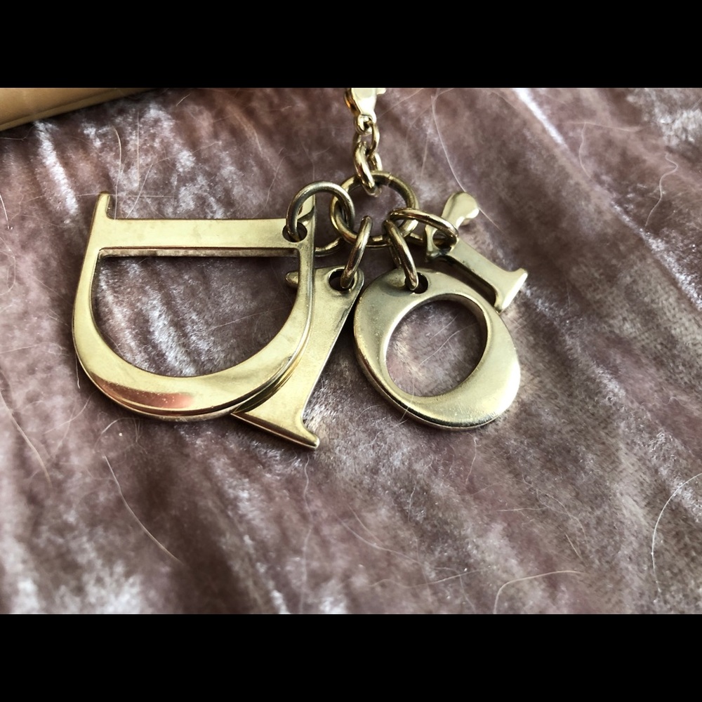Lady Dior wallet on chain - Picture 8 of 12